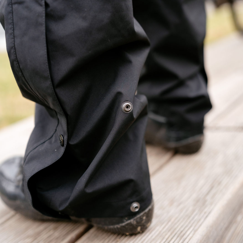 AGU_Regenhose_Fahrrad_Regenbekleidung_Fahrradfahren_Winterkleidung_schwarz_Unisex_Veloment