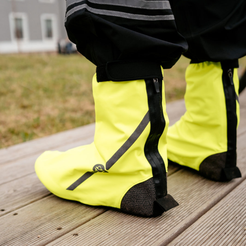 AGU_Überschuhe_Fahrrad_Regenbekleidung_Fahrradfahren_Winterkleidung_neon_Unisex_Veloment