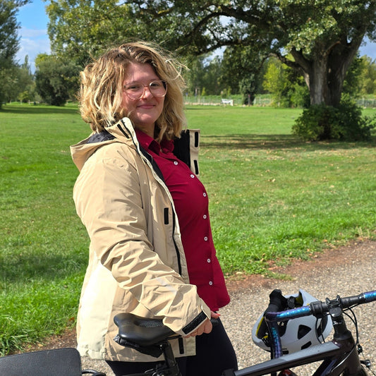 3in1 Winterfahrradjacke von Valkental, herausnehmbares Fleece, Frostpendeln, Fahrradfahren, Fahrradpendeln, Businesskleidung, Winterkleidung, Businessrucksack Gepäckträger-beige